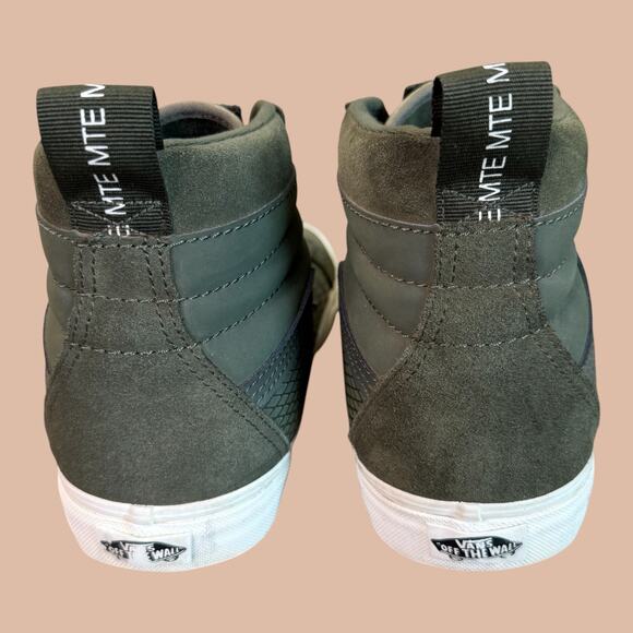 Vans Skateboard Hi Top Sneakers Ultracush MTE Unisex Men 10.5 Women 12 Green